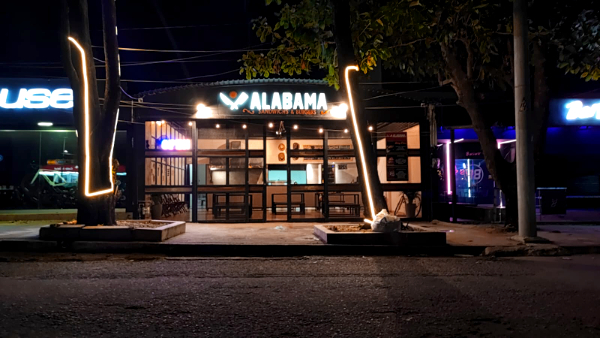 Exterior Alabama Sandwiches & Burgers Ciudad Jardín — Valledupar